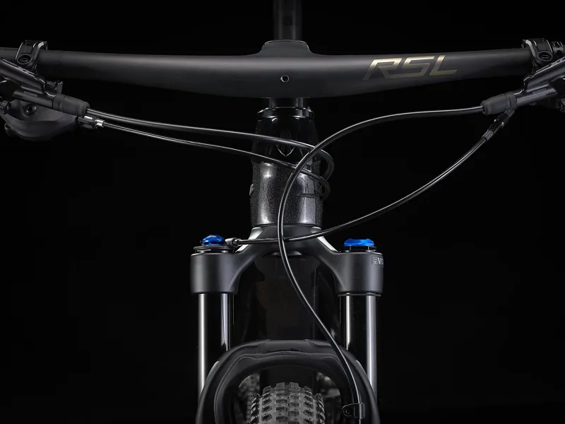 TREK Procaliber 9.8 XC Mountain Bike in Dark Prismatic and Trek Black-7